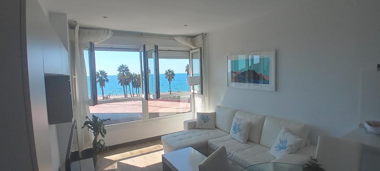 Apartamento 5 Home Suites Almeria Exterior photo